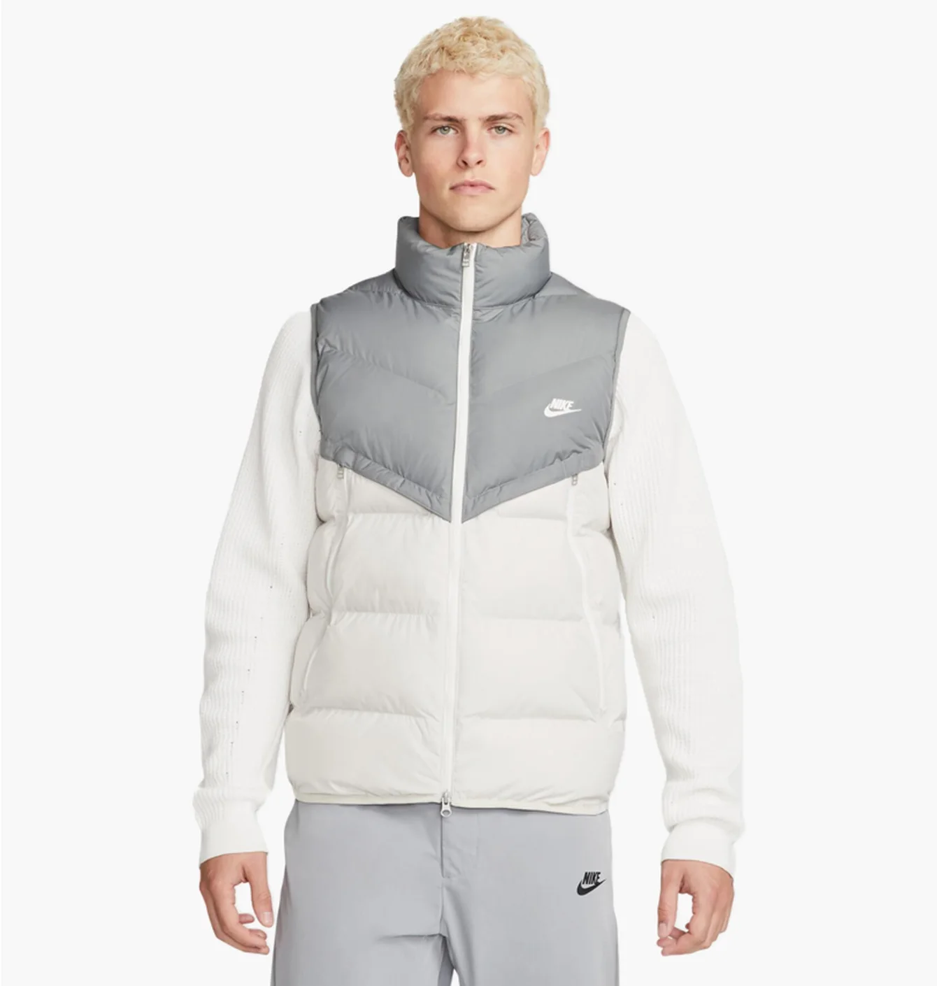 Жилетка чоловіча Nike Storm-Fit Windrunner Primaloft Vest White/Grey Dr9617-084