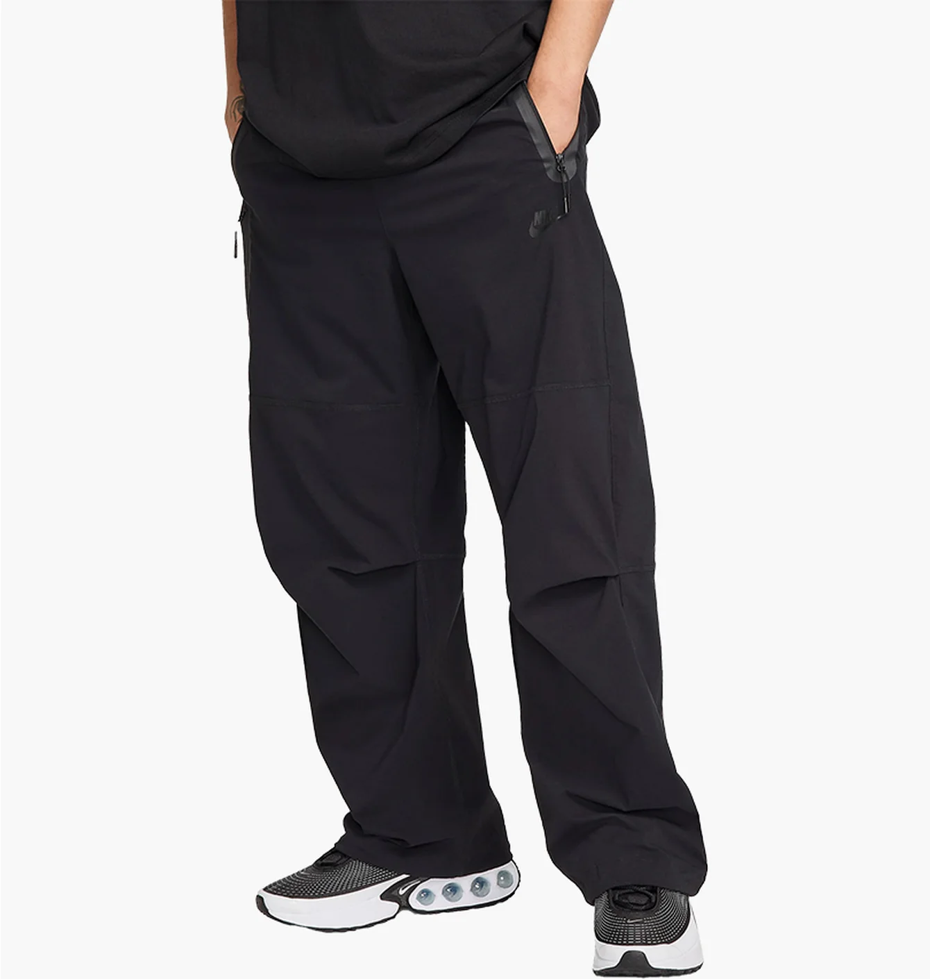 Штани чоловічі Nike Tech Black HM7158-010