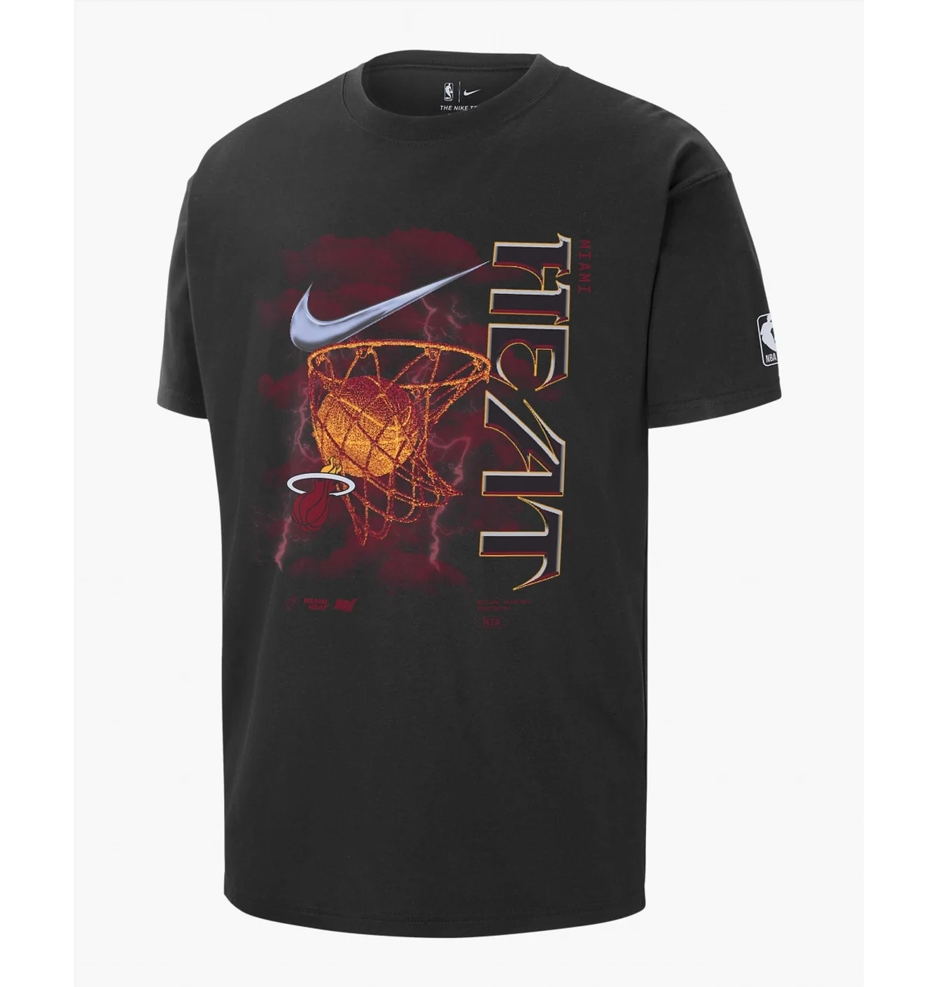 Футболка чоловіча Nike Miami Heat Courtside Max90 Nba T-Shirt Black FN2051-010