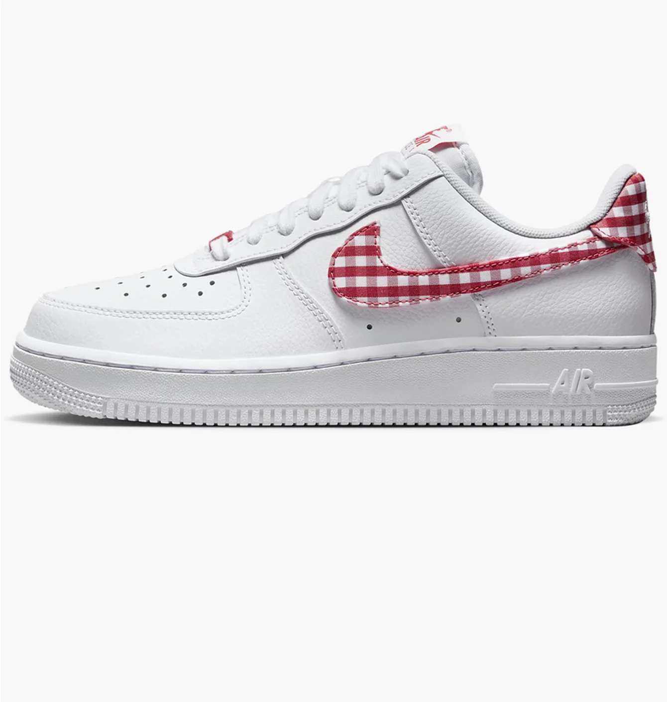 Кросівки жіночі Nike Air Force 1 07 White DZ2784-101