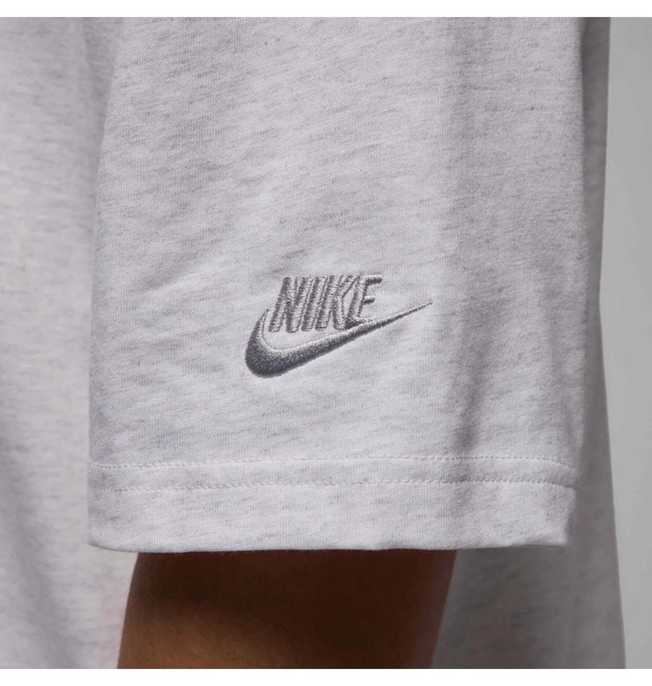 Футболка чоловіча Air Jordan Brooklyn Grey IF0778-051