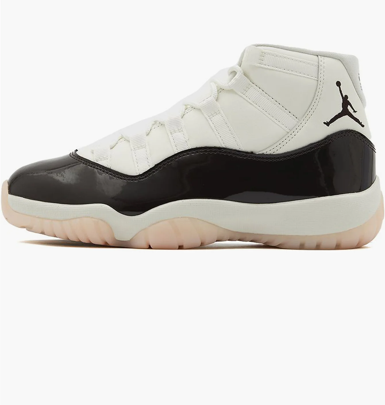 Кросівки жіночі Air Jordan Air 11 Retro White/Black AR0715-101