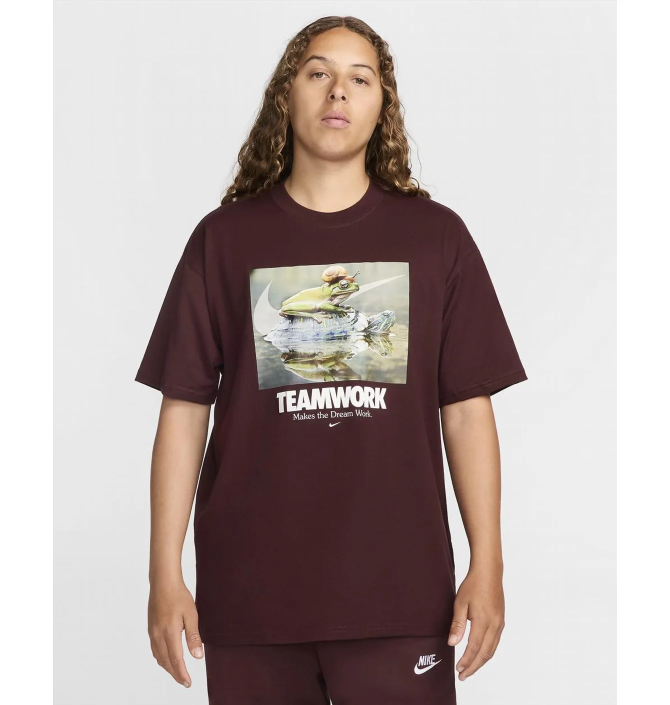 Футболка чоловіча Nike T-Shirt Max90 Sportswear Brown HF0001-652