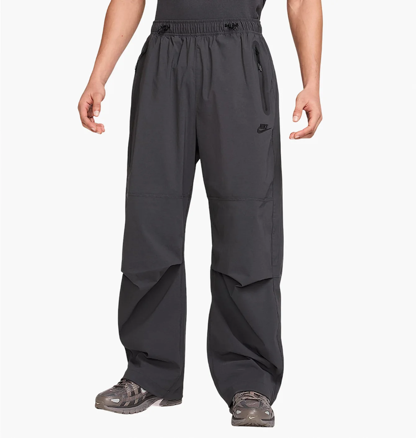 Штани чоловічі Nike Tch Wvn Grey HV6515-060