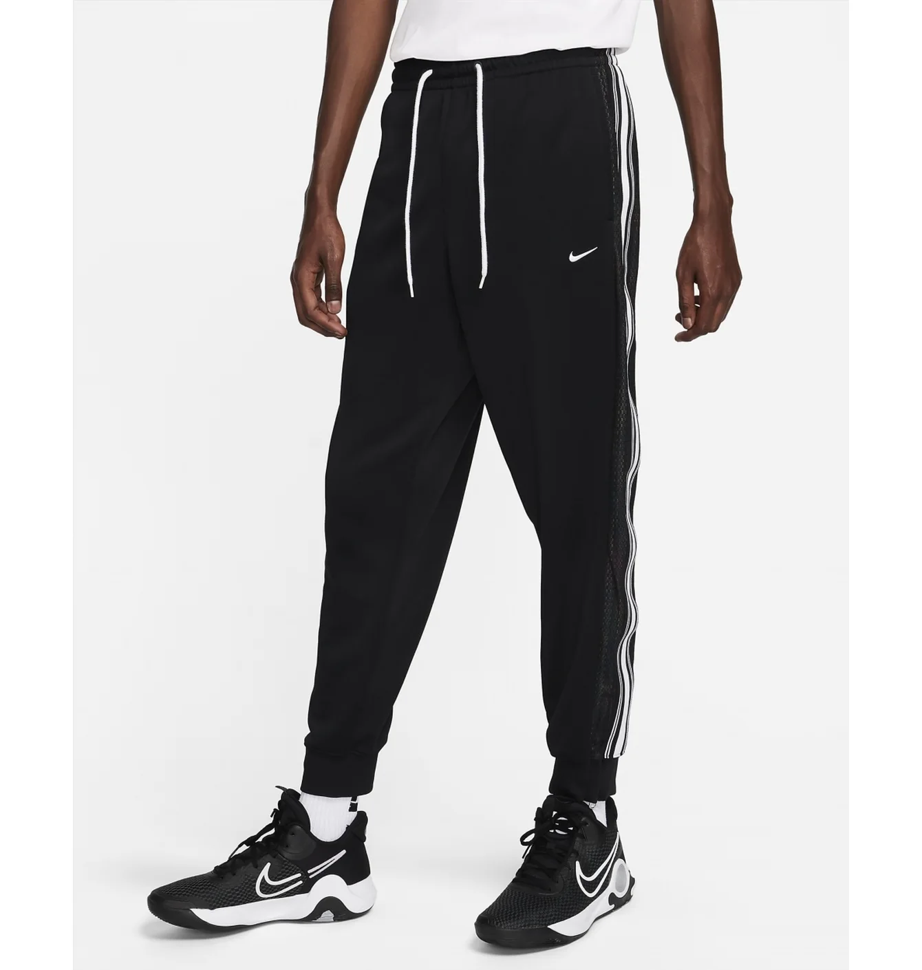 Штани чоловічі Nike Lightweight Basketball Pants Black FB6972-010