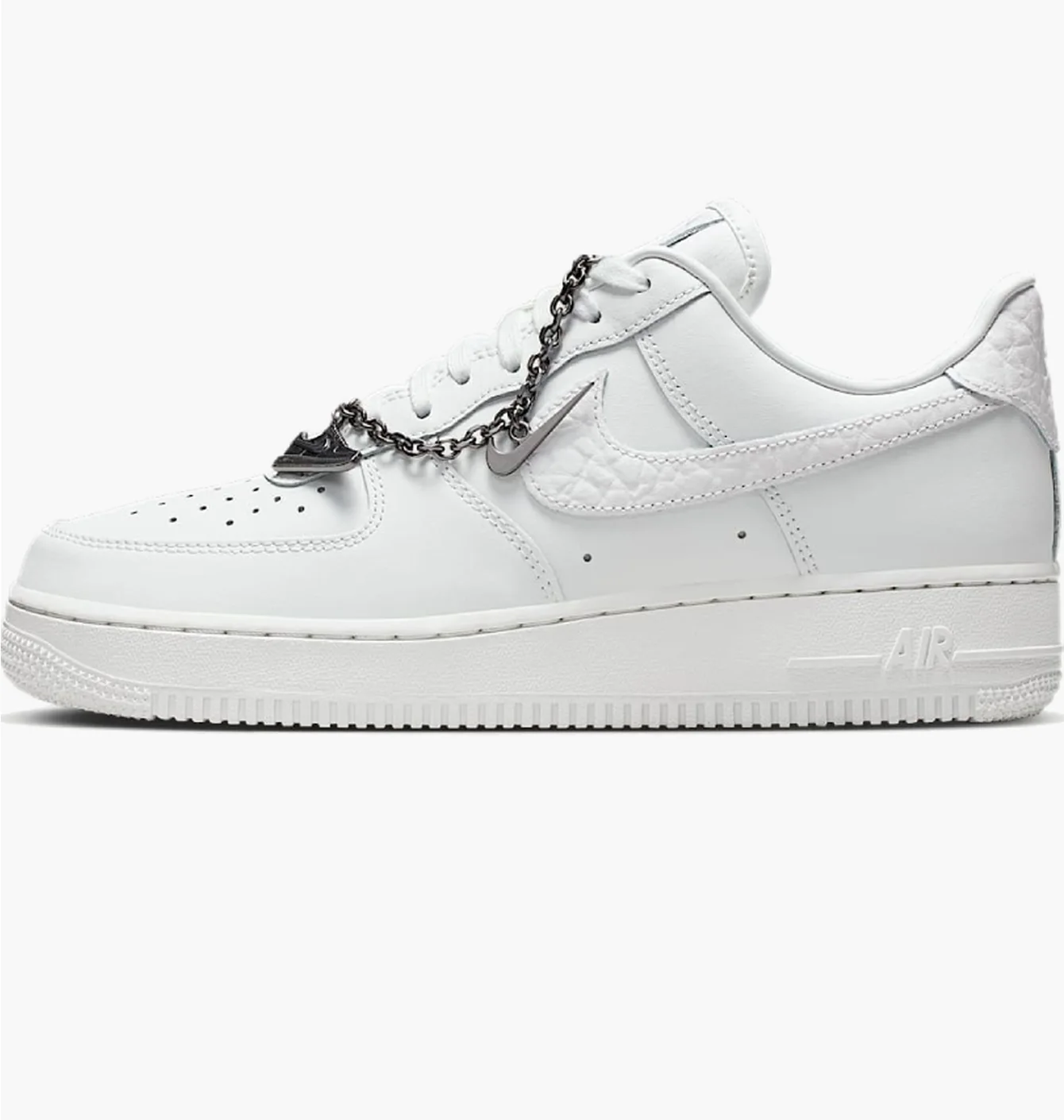 Кросівки жіночі Nike Air Force 1 07 Low White IM6485-121