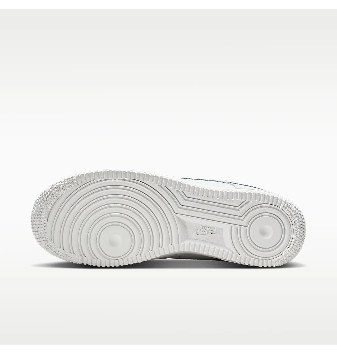 Кросівки жіночі Nike Air Force 1 07 Low White IM6485-121