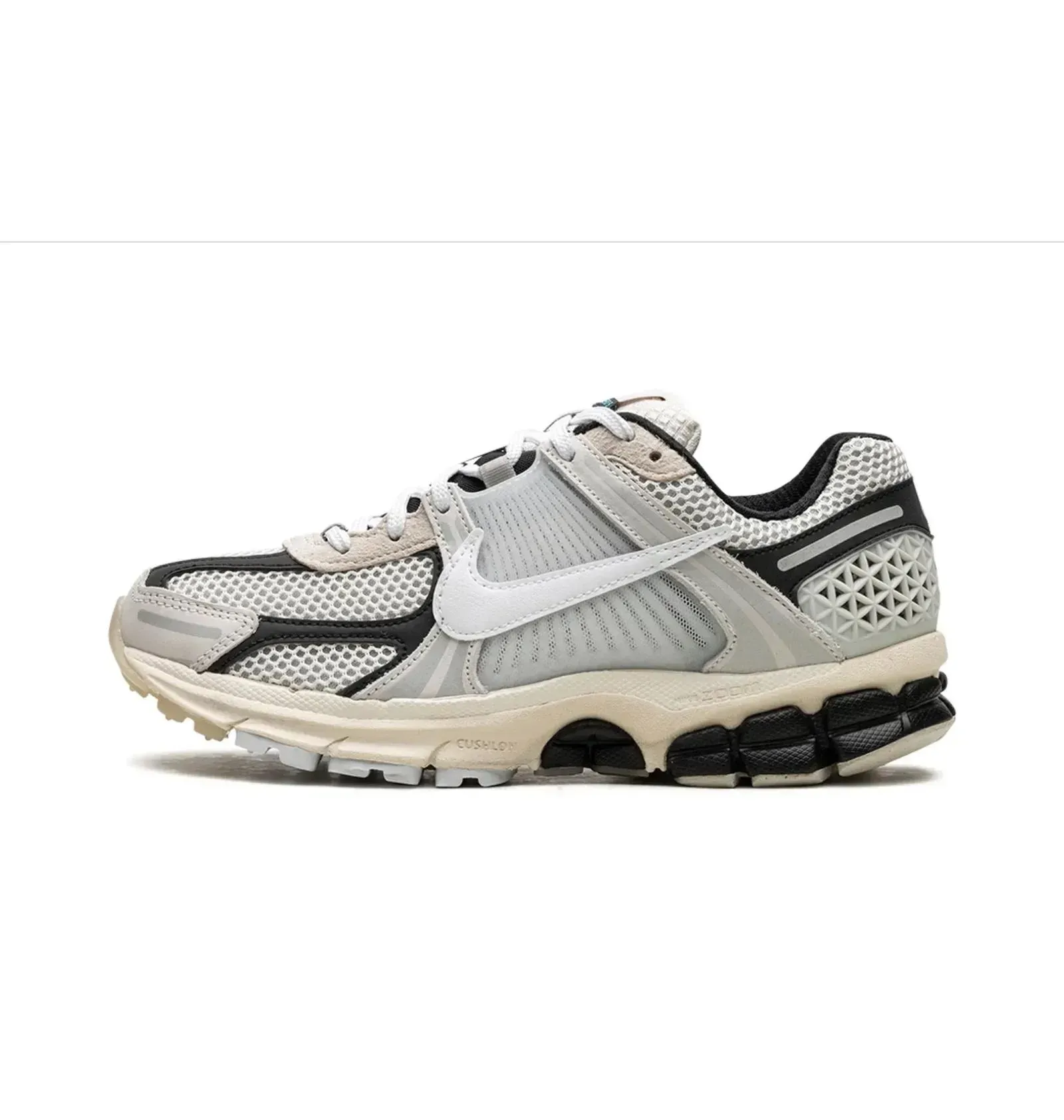Кросівки чоловічі Nike Zoom Vomero 5 Beige (FN7649-110)