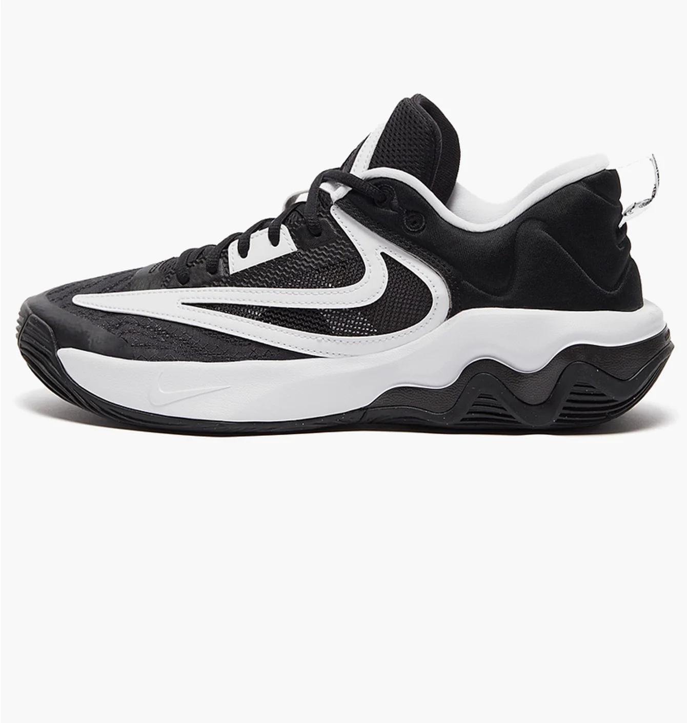 Кросівки унісекс Nike Giannis Immortality 3 Black/White DZ7533-003