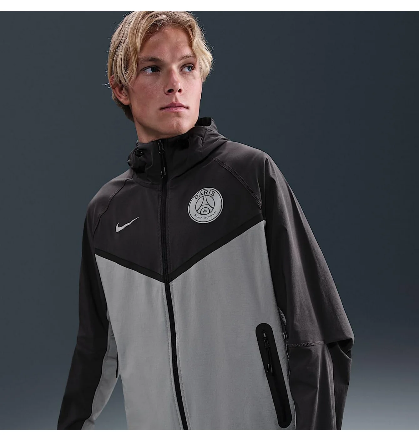Вітровка чоловіча Nike Psg M Tch Wvn Wr Fz Jkt Ta Grey/Black HQ4981-060