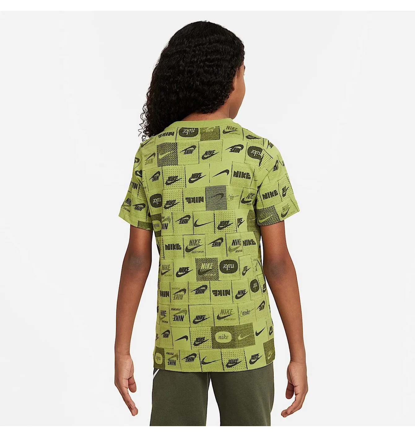 Футболка дитяча Nike Sportswear T-Shirt Green FN9609-377