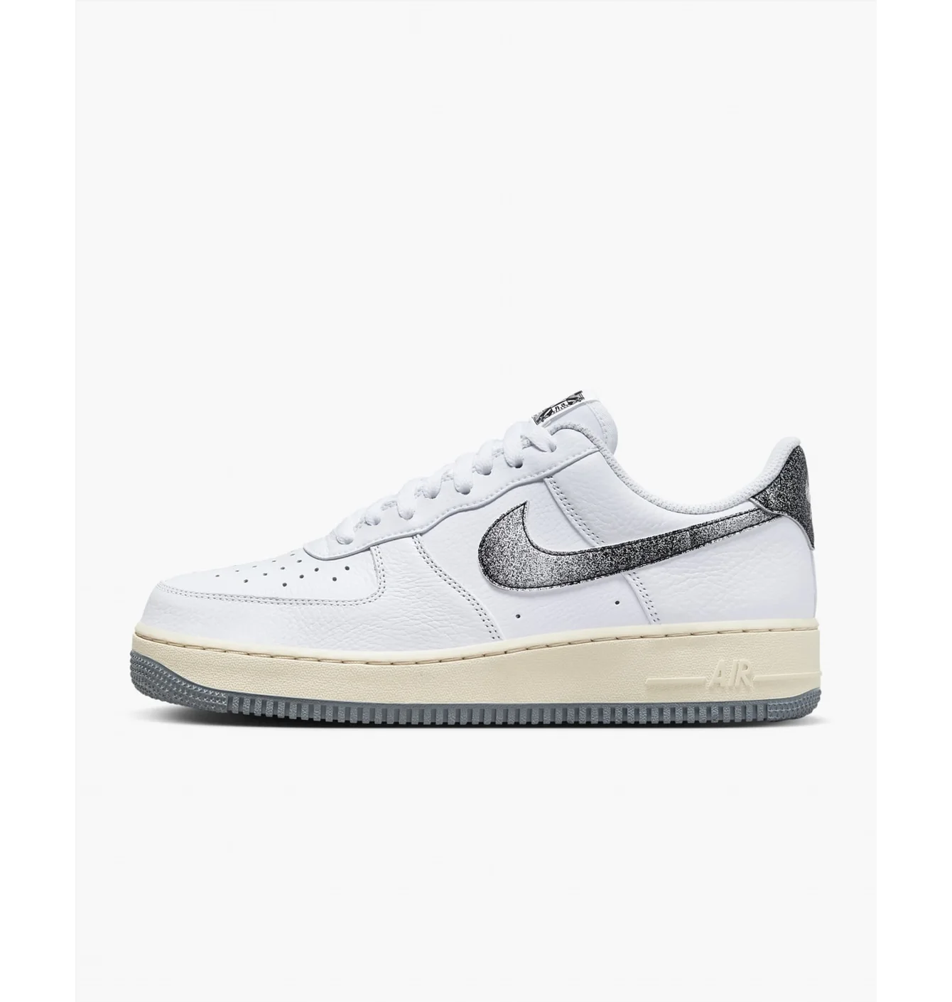 Кросівки чоловічі Nike Air Force 1 07 Lx Shoes White DV7183-100
