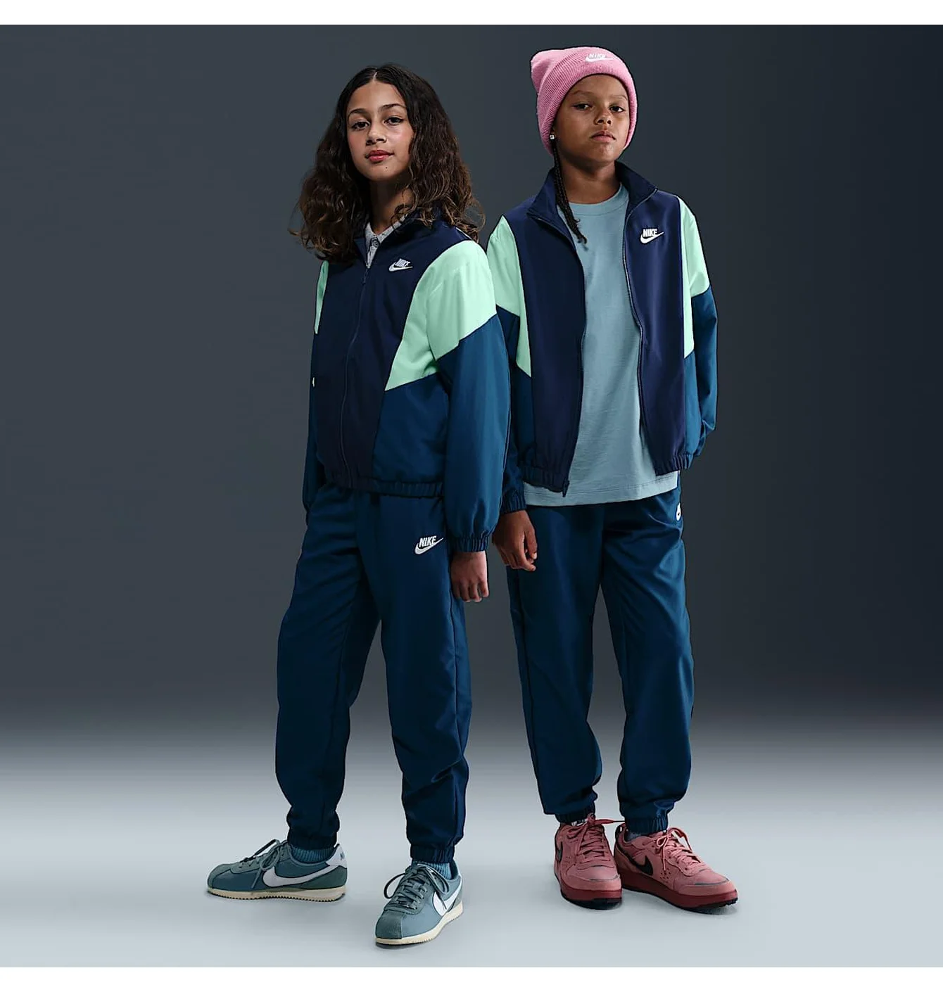 Спортивний костюм дитячий Nike Sportswear Blue HQ9314-415