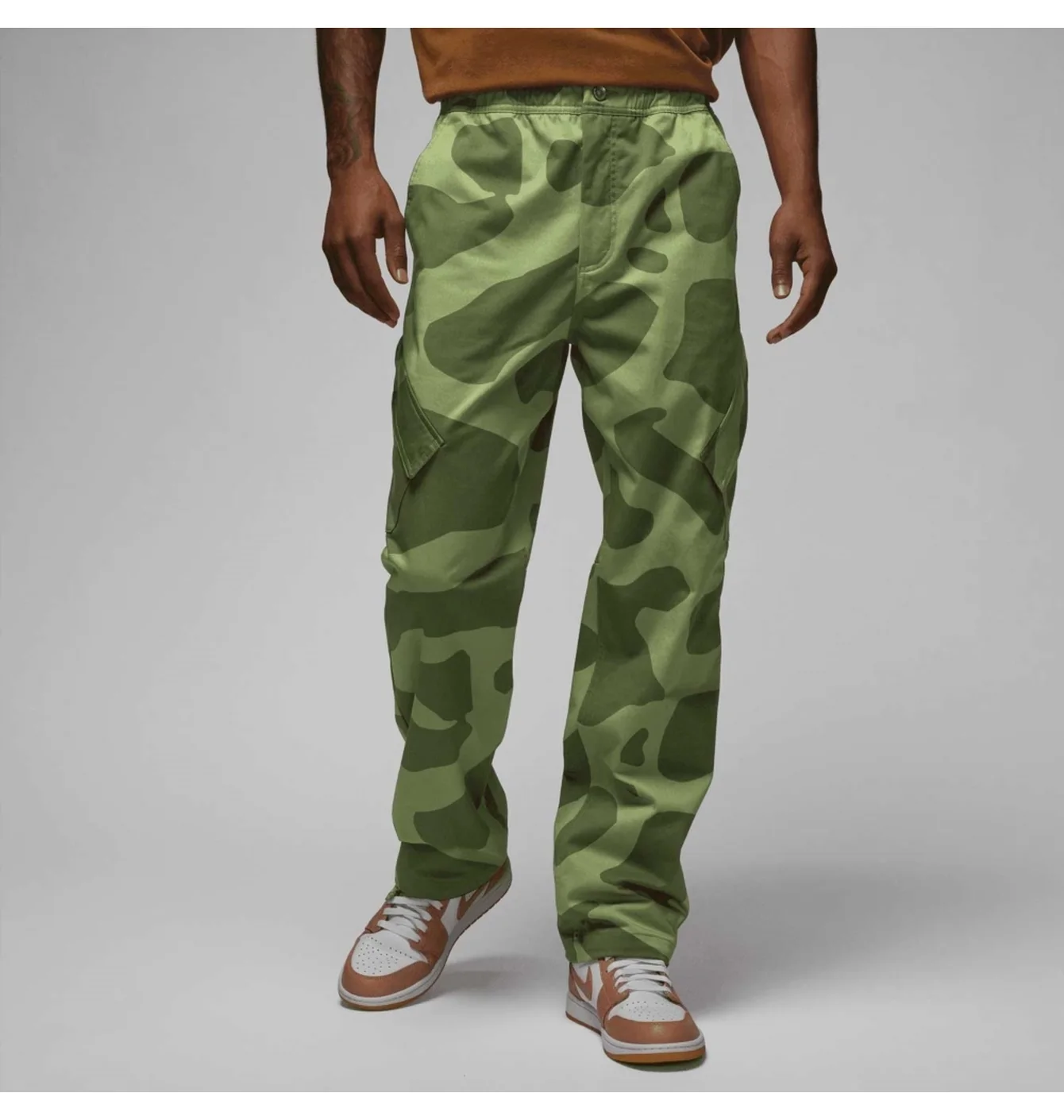 Штани чоловічі Air Jordan Essentials Green FD7455-340