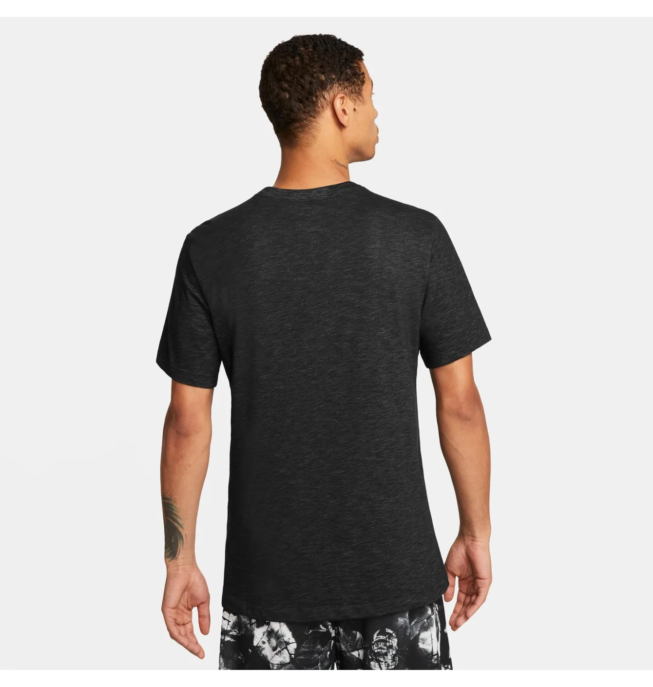 Футболка чоловіча Nike M Nk Df Tee Slub Fa Gfx Black Dr7532-010