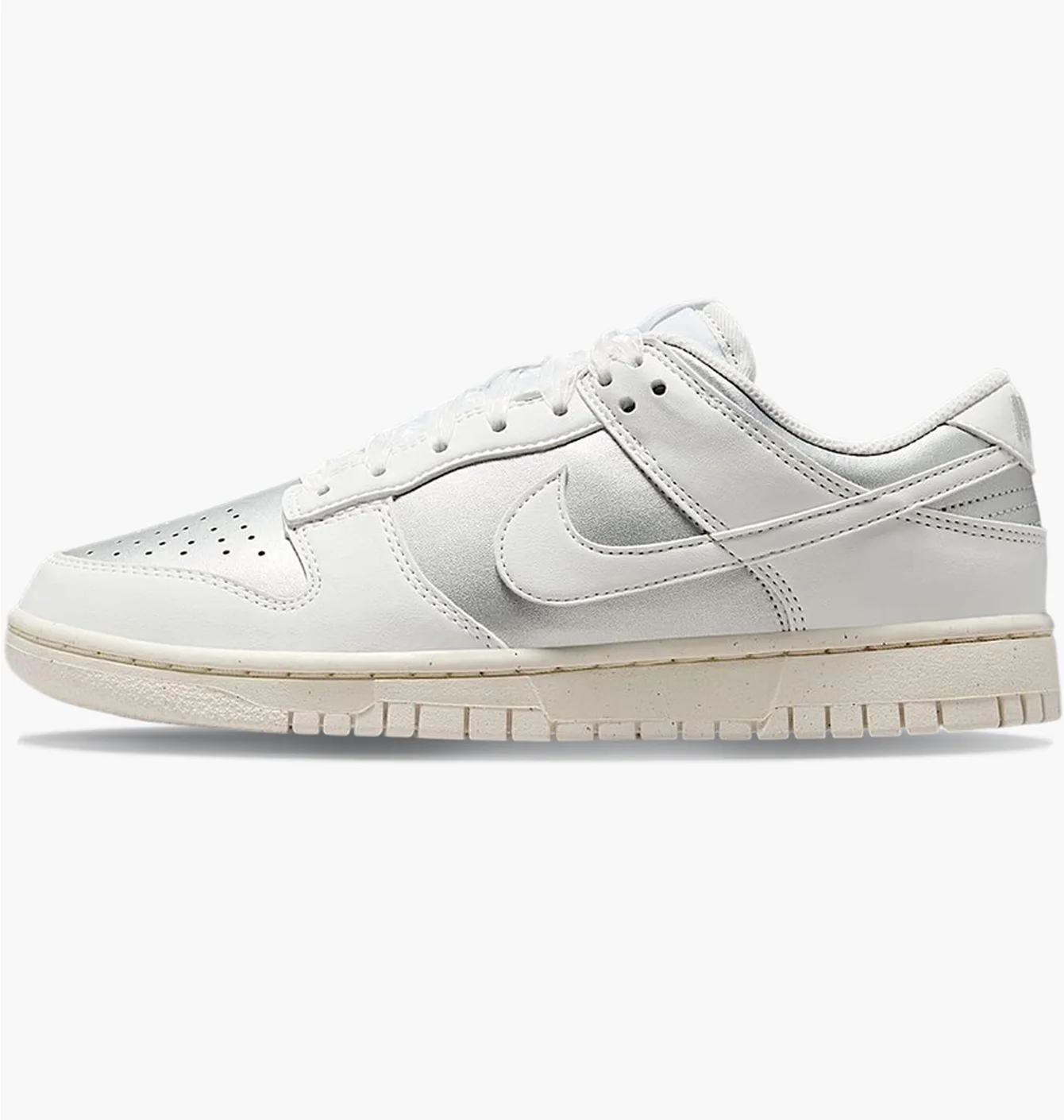 Кросівки жіночі Nike Dunk Low Next Nature White/Metallic IB7311-001