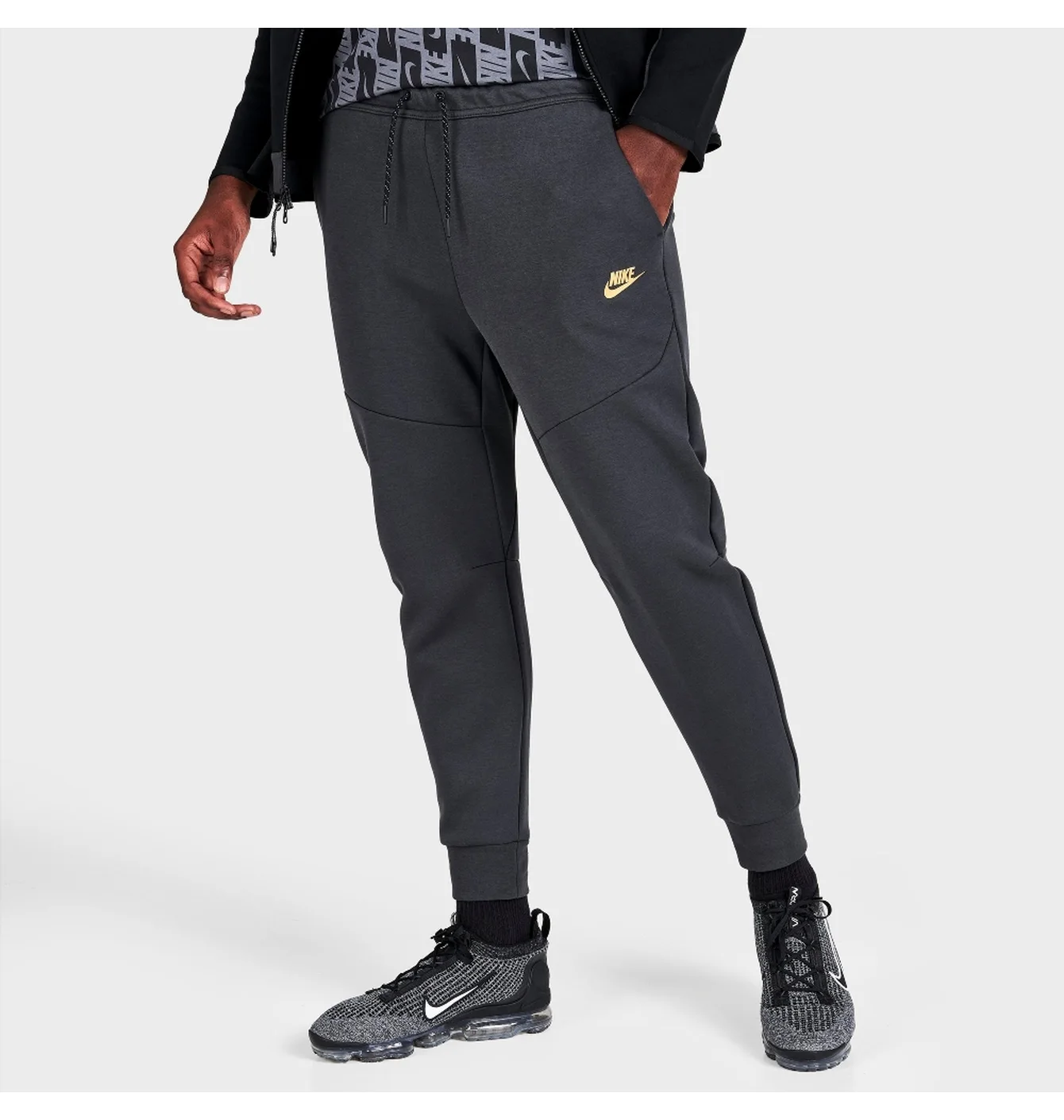 Штани чоловічі Nike Sportswear Tech Fleece Jogger Pants Black Dv0538-074