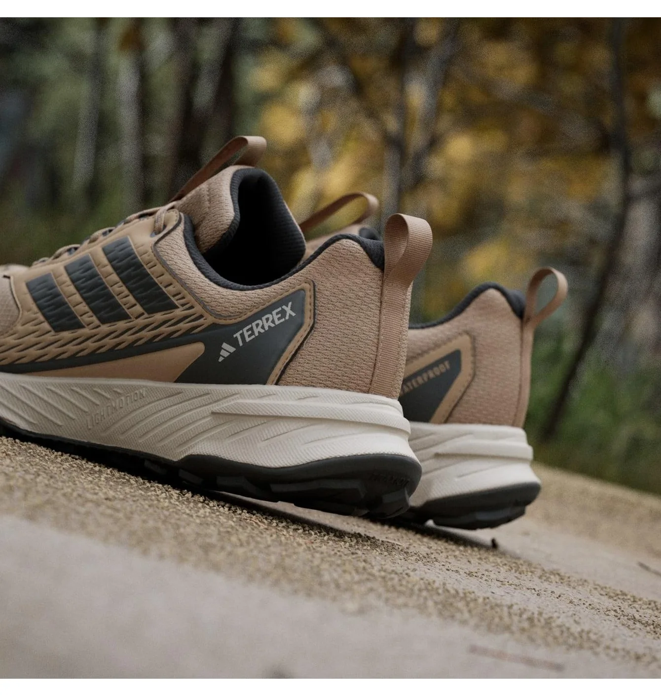 Кросівки чоловічі Adidas Terrex Tracefinder Brown JR7771